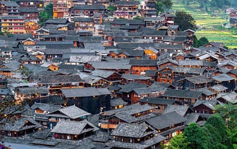 阳江6种常见的外墙仿石漆施工工艺！